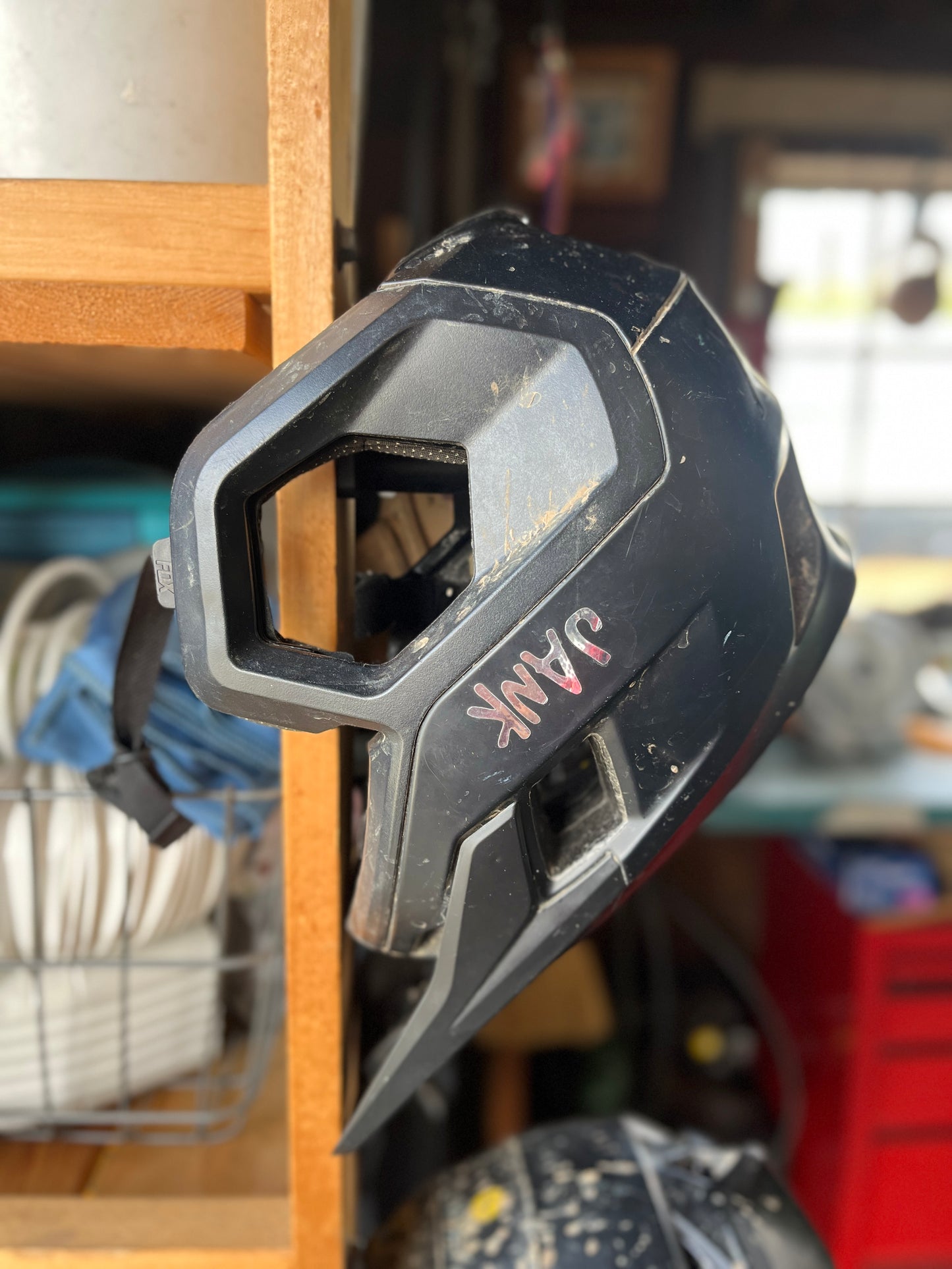 Jank Helmet Holder